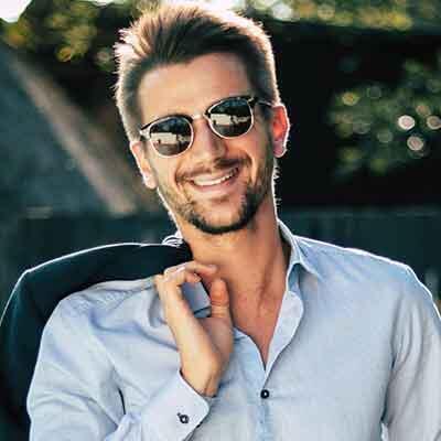 Sarah Johnson - Menuaotech Operations Director